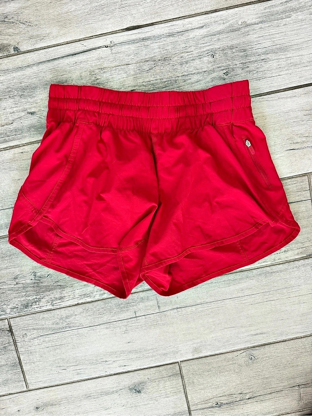 lululemon Tracker Lined Short Shorts Red Size 8